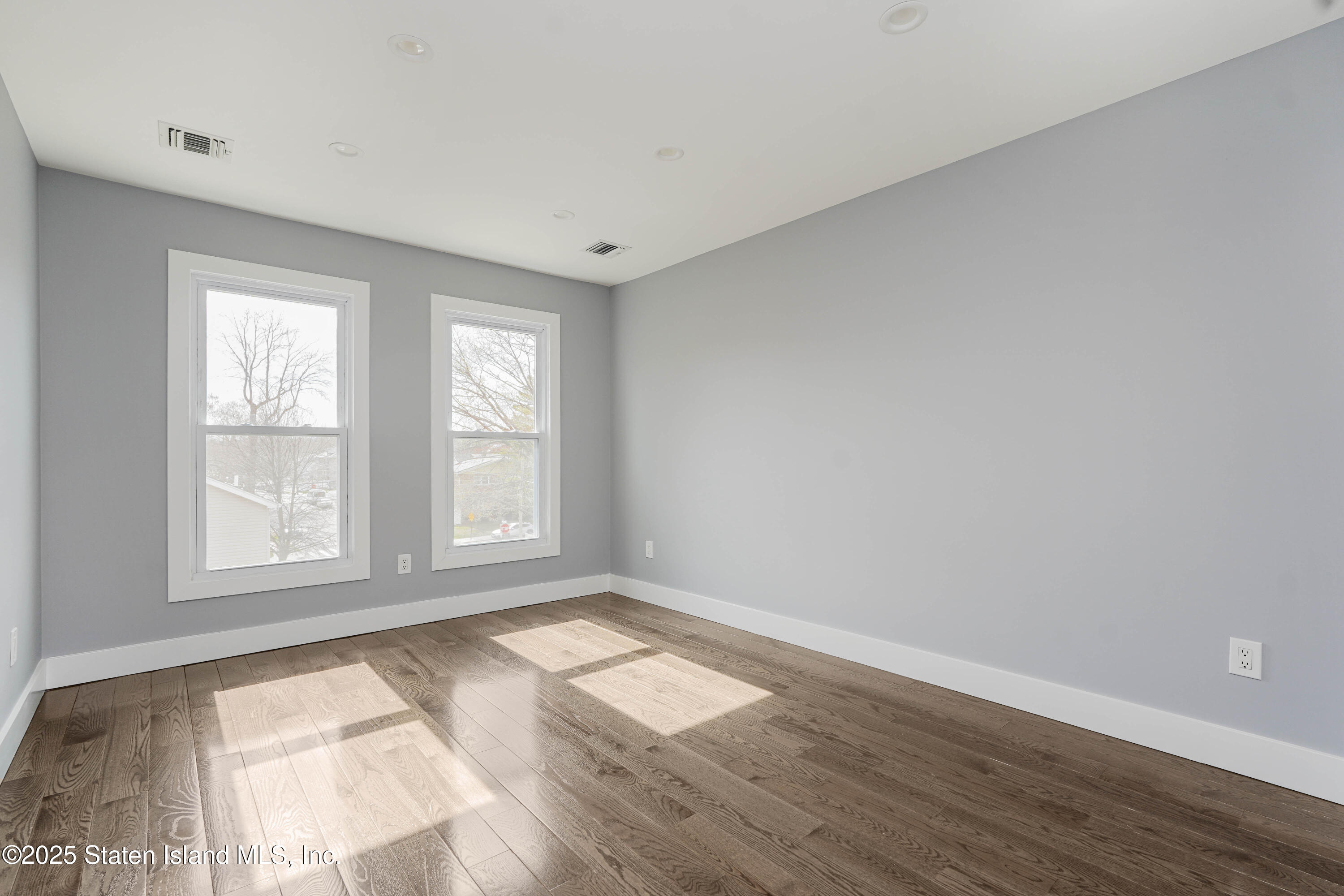 2 Bionia Avenue, Staten Island, New York image 31