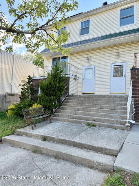 Photo of 97 Wilson Street, Staten Island, NY 10304 (MLS # 2602409)