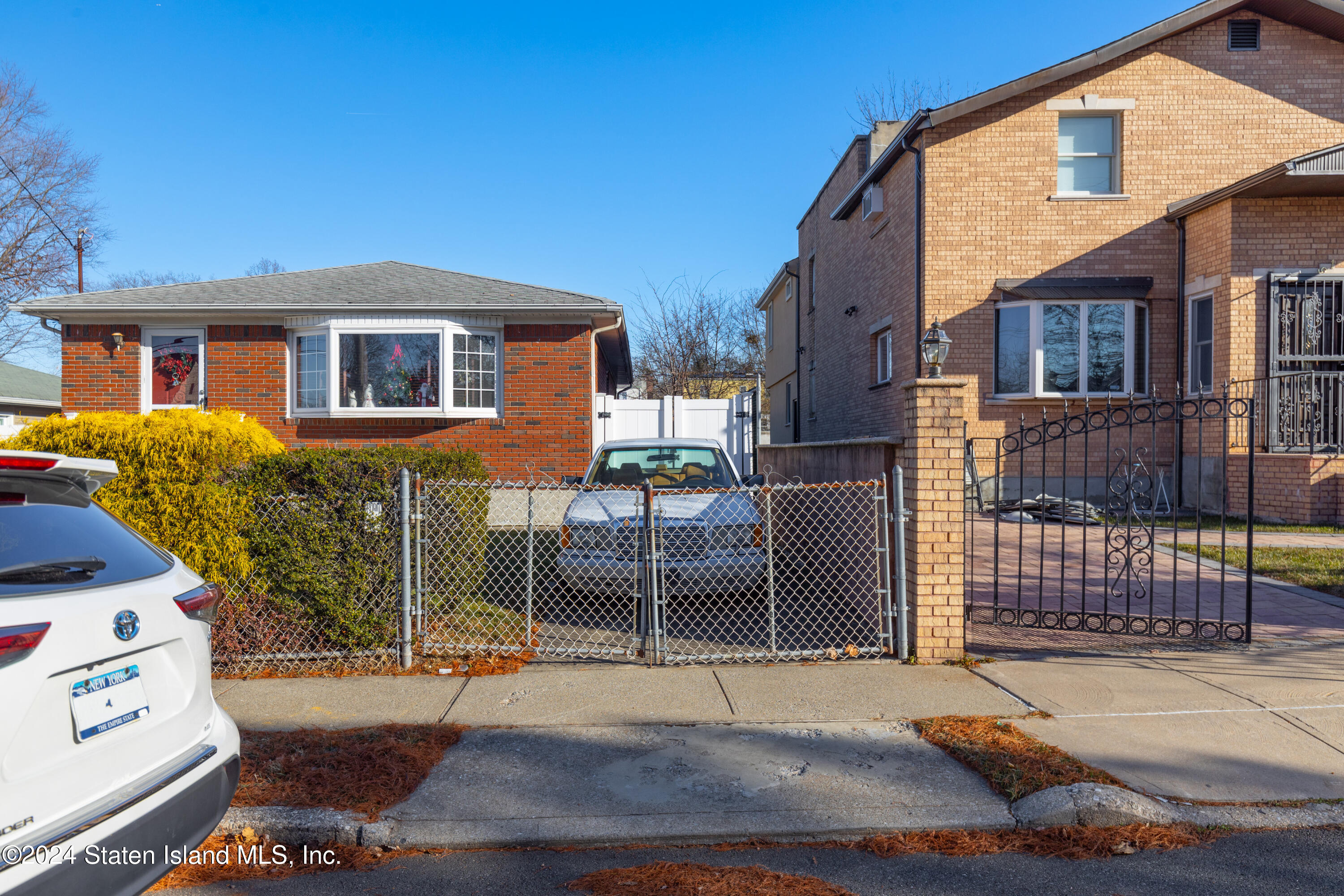 47 Suffolk Avenue, Staten Island, New York image 6