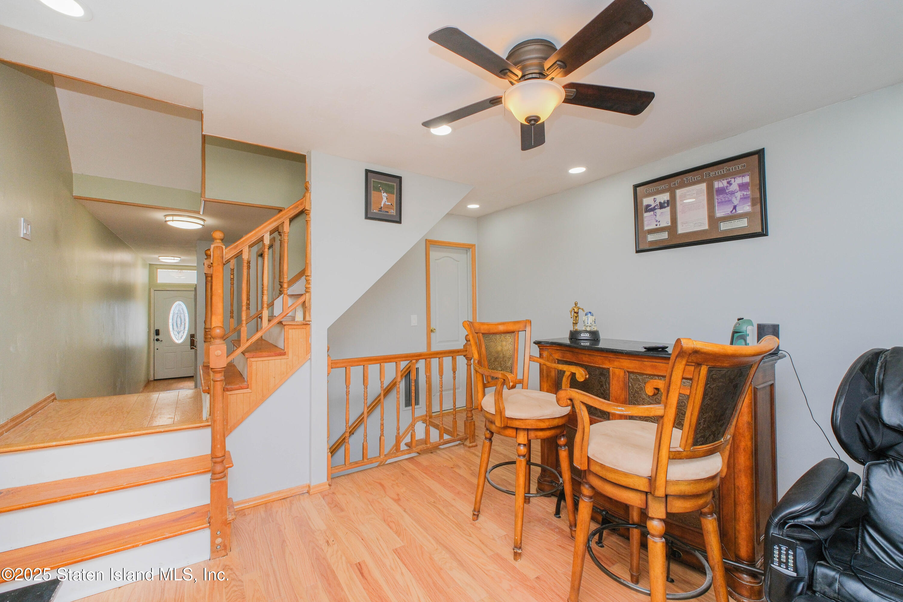 106 Lorraine Loop, Staten Island, New York image 5