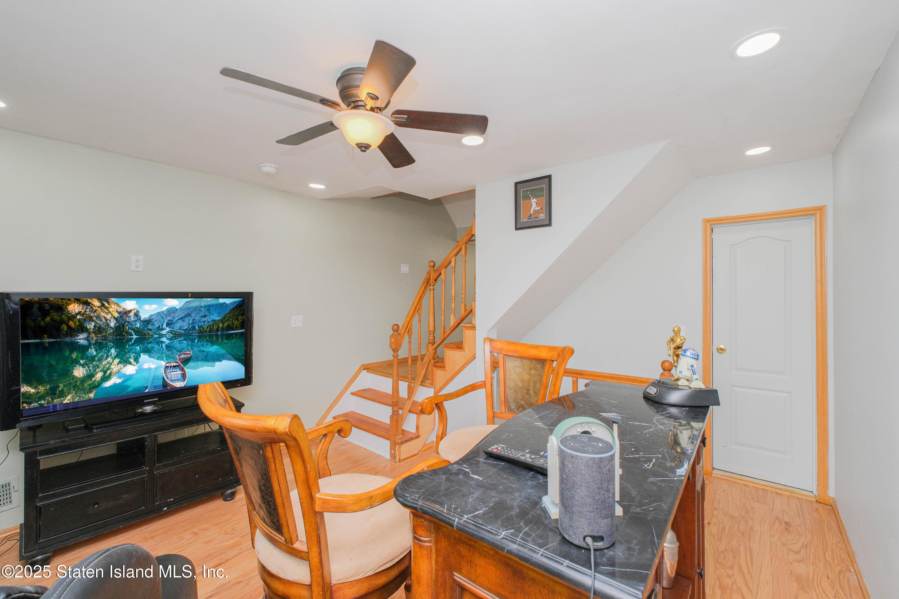 106 Lorraine Loop, Staten Island, New York image 10