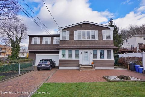 Duplex in Staten Island NY 49 Sheraden Avenue.jpg