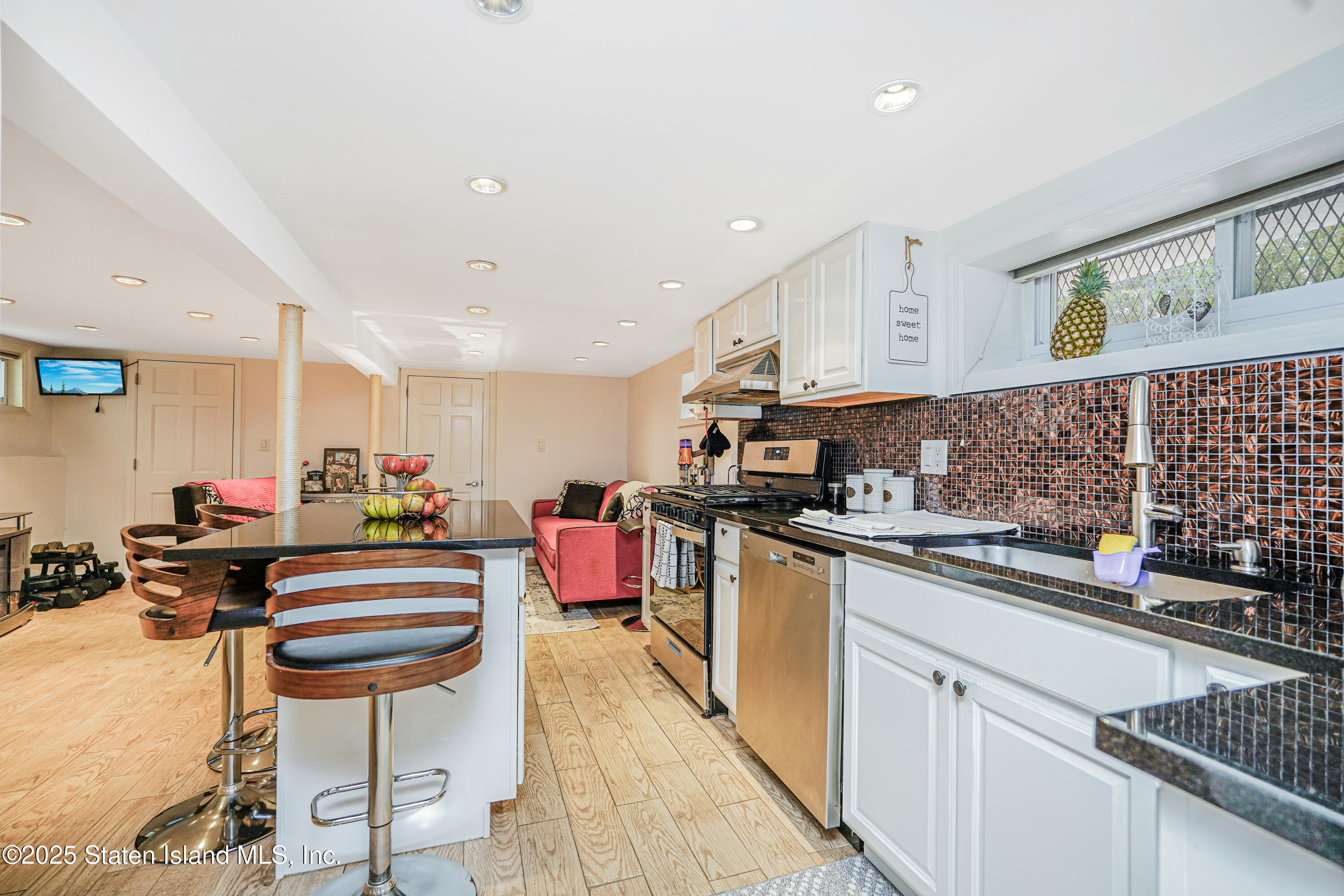 7915 23rd Avenue, Brooklyn, New York image 22