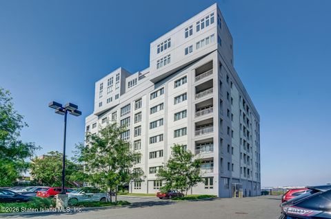 Photo of 90 Bay Street Landing #8b, Staten Island, NY 10301 (MLS # 2602700)
