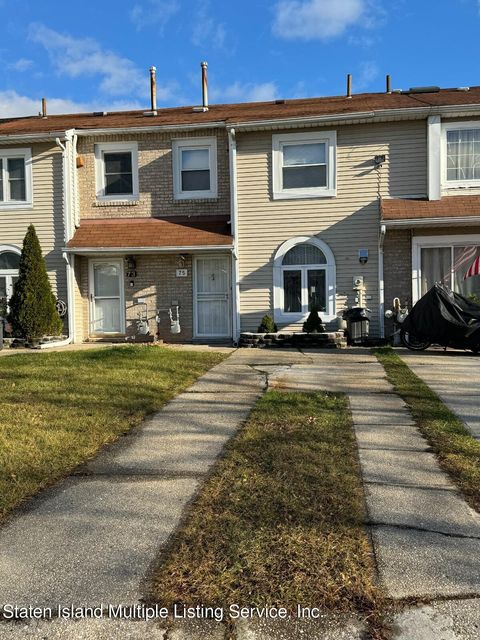 Photo of 75 Amity Place, Staten Island, NY 10303 (MLS # 1165868)