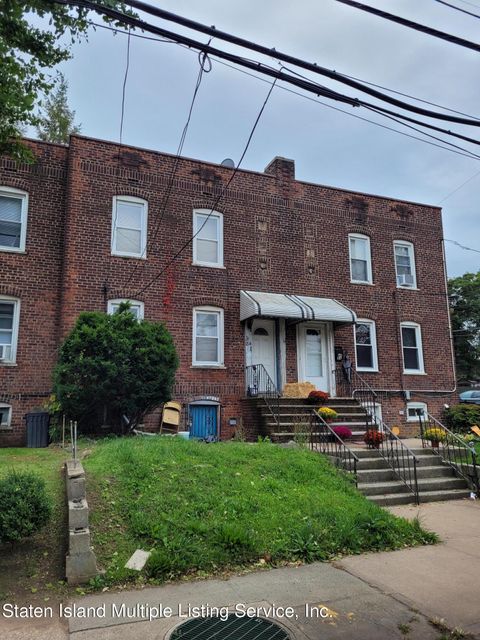 Photo of 84 Prospect Avenue, Staten Island, NY 10301 (MLS # 1158186)
