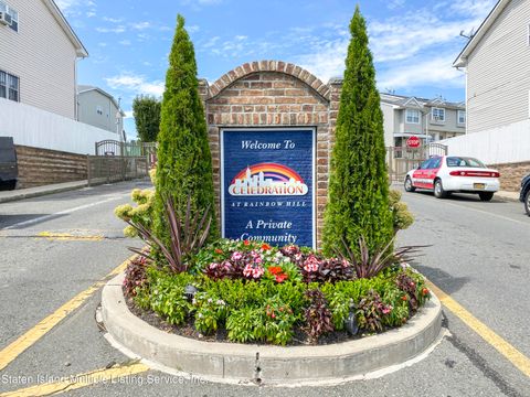 Photo of 31 Studio Lane, Staten Island, NY 10304 (MLS # 2400407)