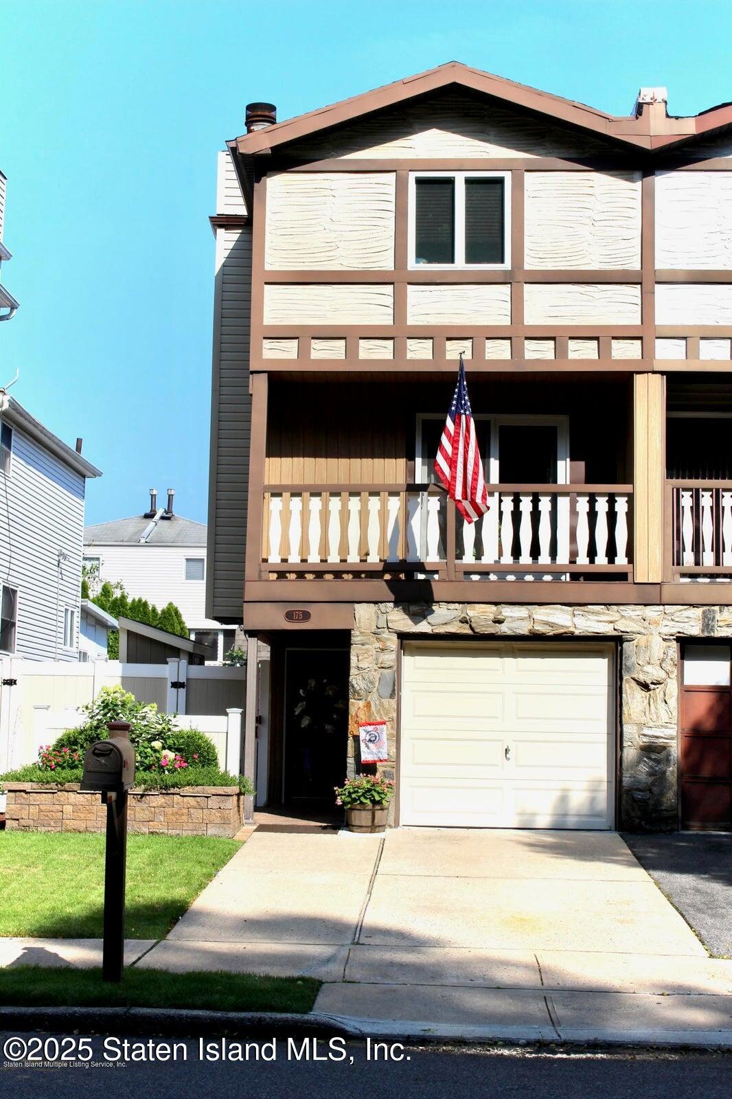 175 Park Drive, Staten Island, New York image 1