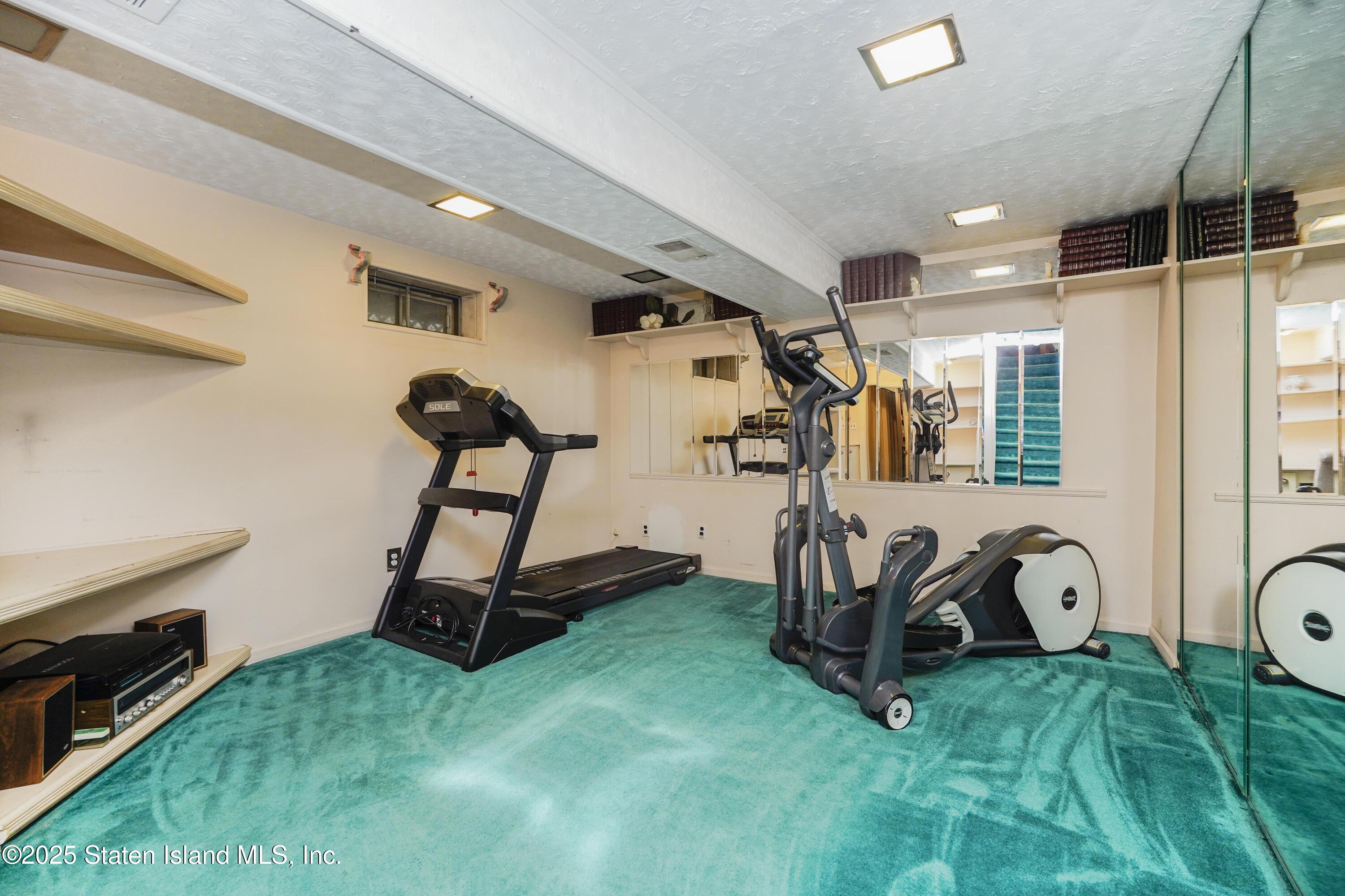 132 Annadale Road, Staten Island, New York image 20
