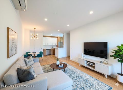 Photo of 3865 Amboy Road #3d, Staten Island, NY 10308 (MLS # 2506121)