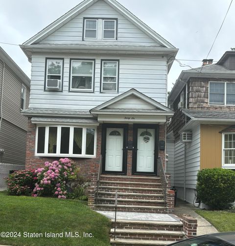 Photo of 36 Greenwood Avenue, Staten Island, NY 10301 (MLS # 2403852)