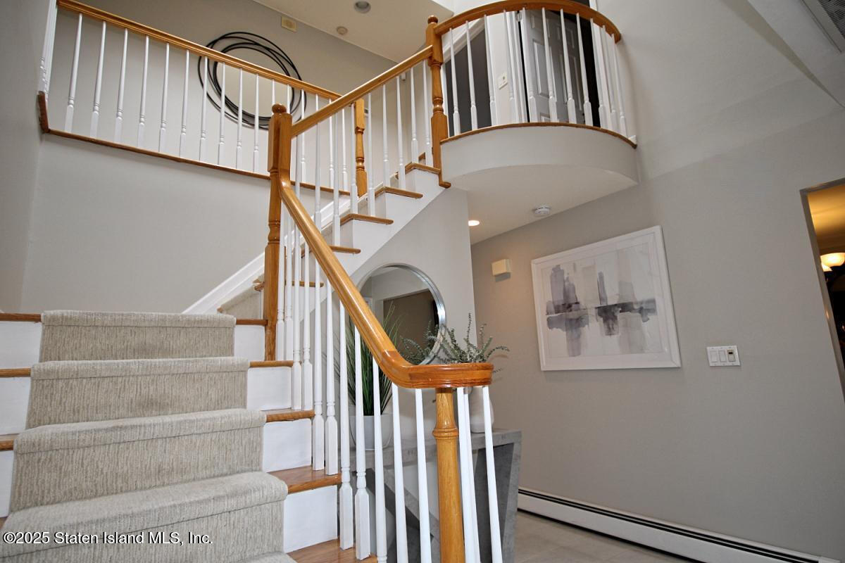 723 Ionia Avenue Ave, Staten Island, New York image 25