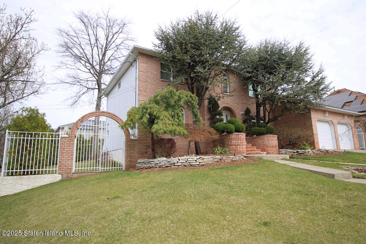 723 Ionia Avenue Ave, Staten Island, New York image 5