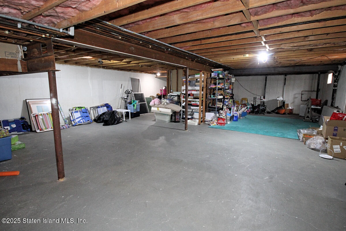 723 Ionia Avenue Ave, Staten Island, New York image 50