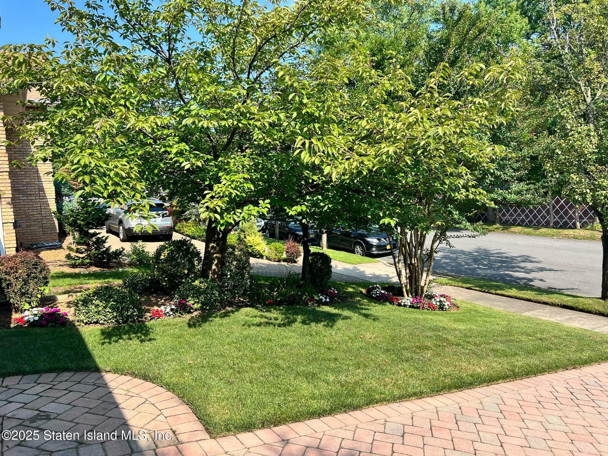 723 Ionia Avenue Ave, Staten Island, New York image 8
