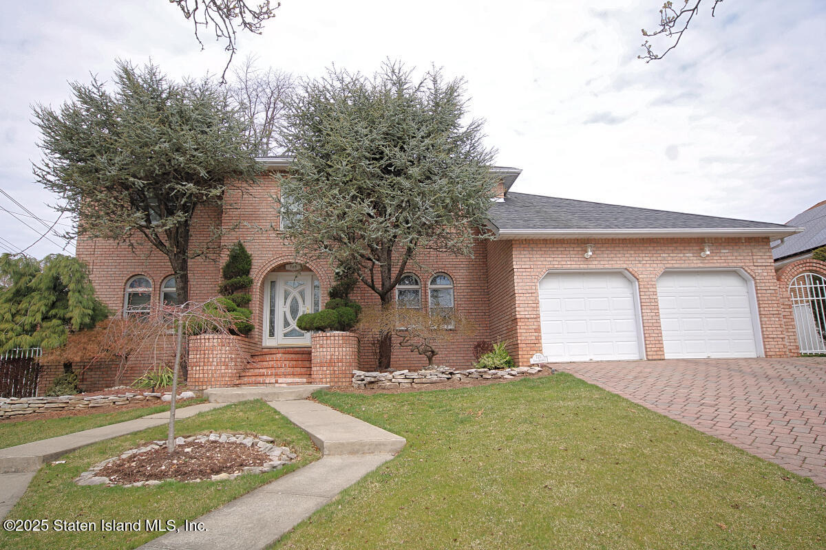 723 Ionia Avenue Ave, Staten Island, New York image 2