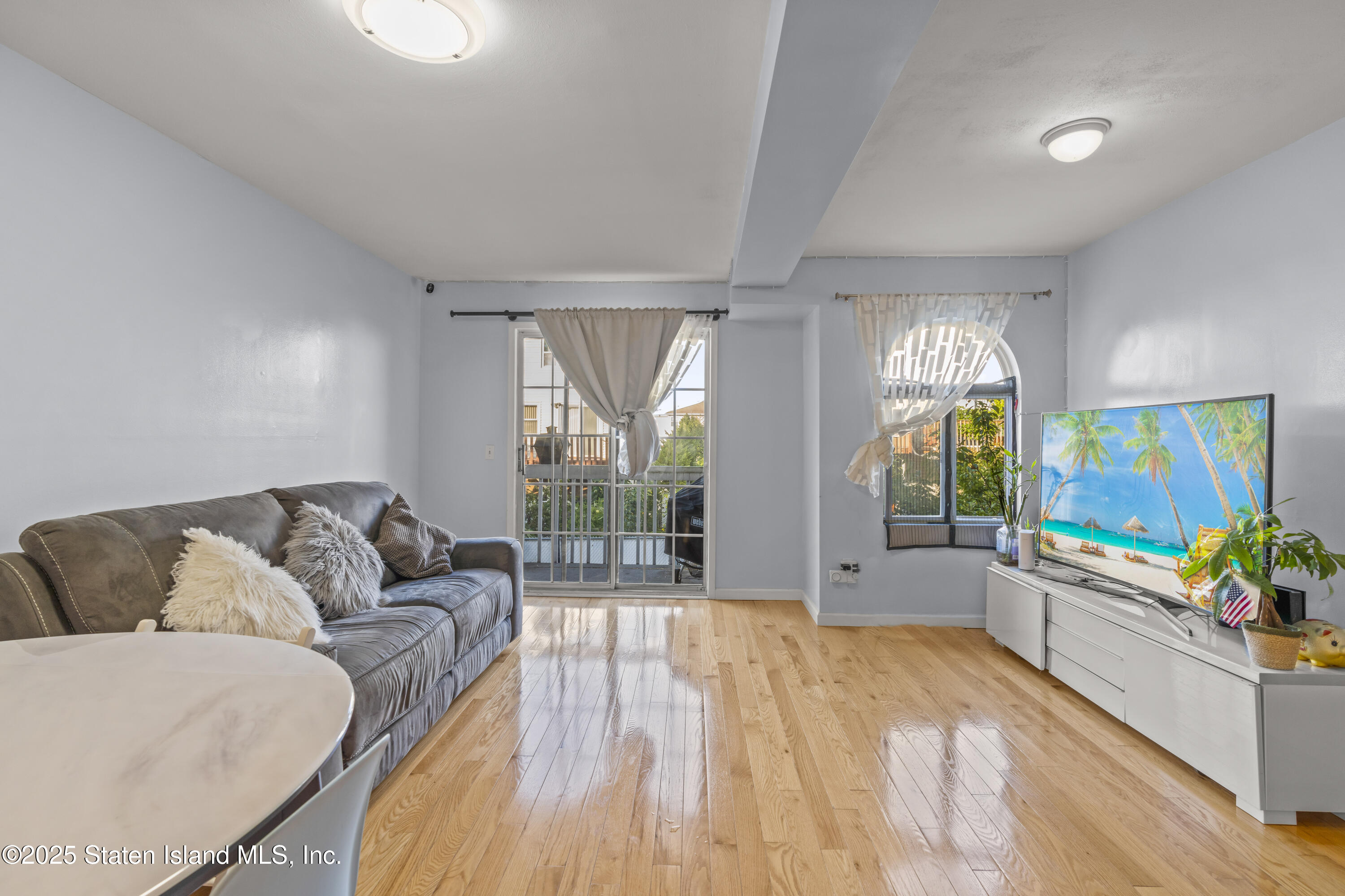 35 N Country Dr Dr #A, Staten Island, New York image 6