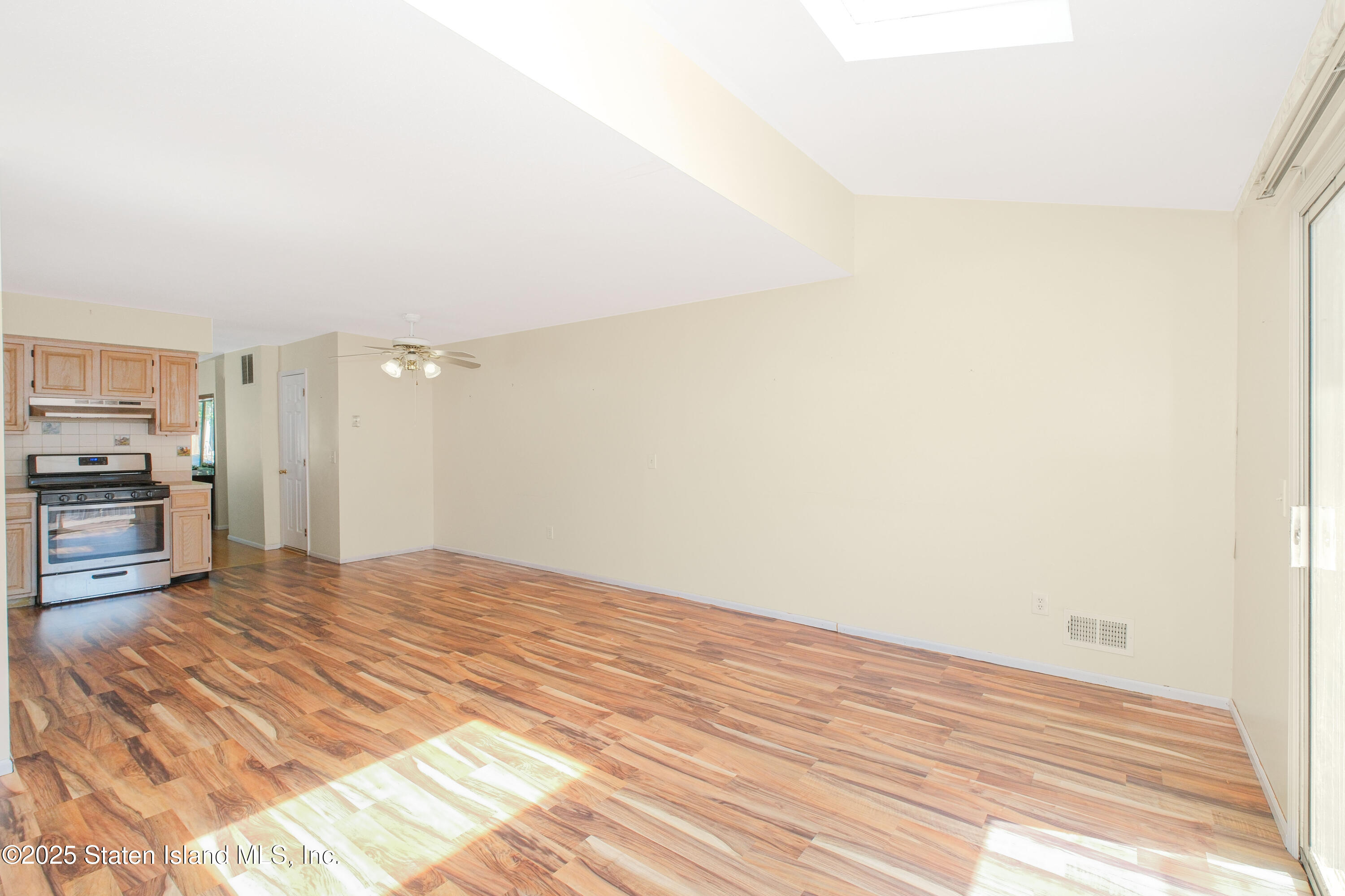 88 Jumel Street, Staten Island, New York image 11
