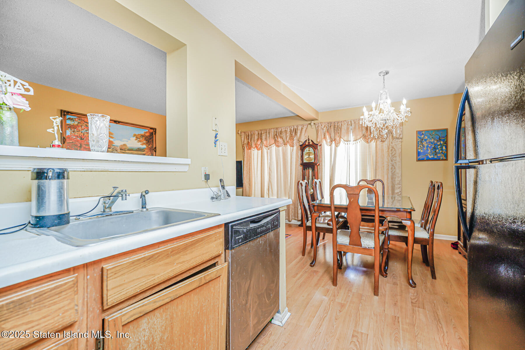 344 Ilyssa Way, Staten Island, New York image 14