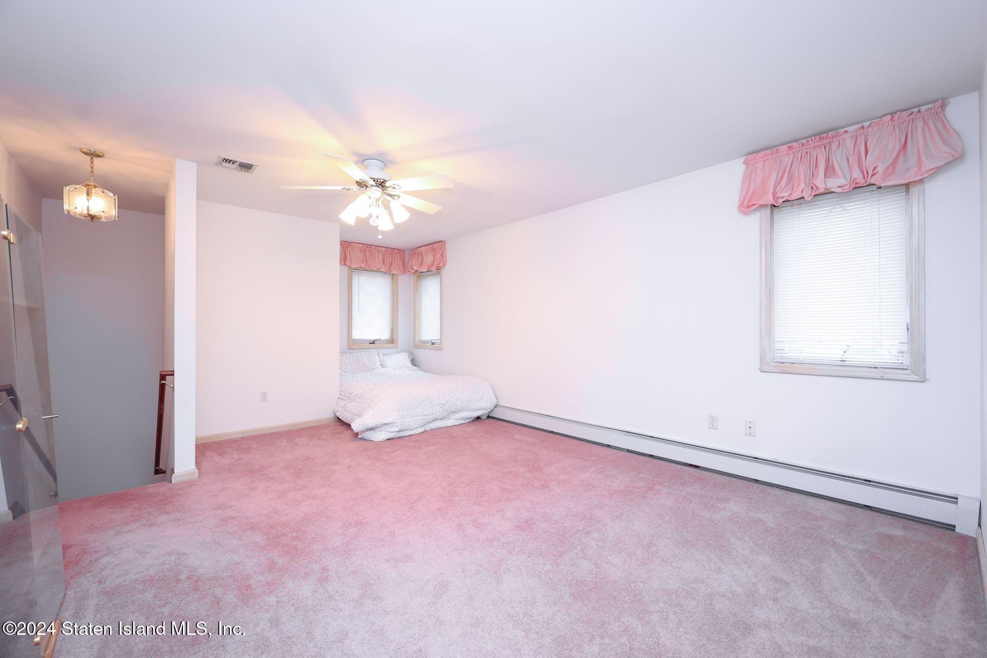 16 Nicolosi Loop, Staten Island, New York image 33