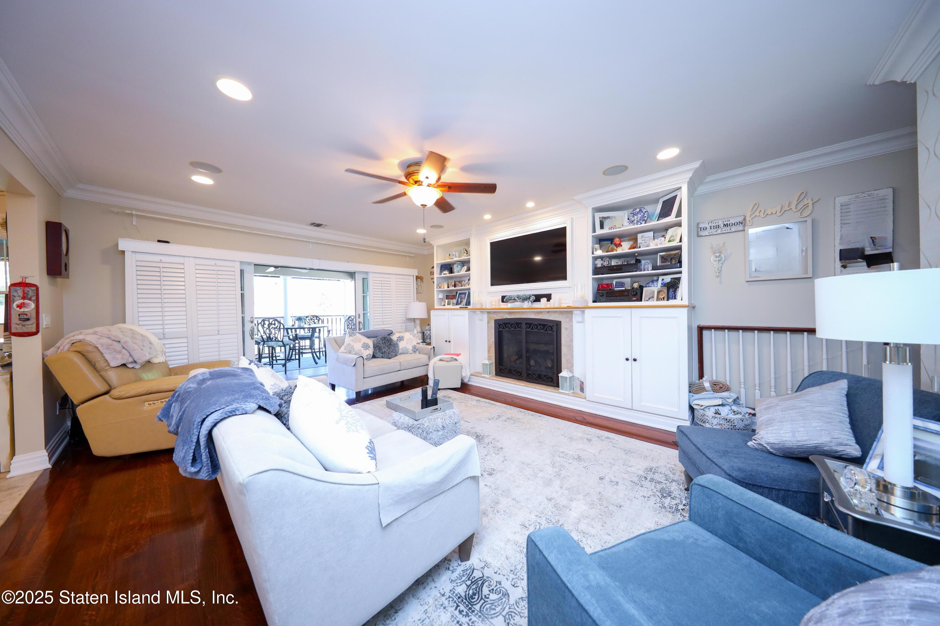 63 Finlay Avenue, Staten Island, New York image 7