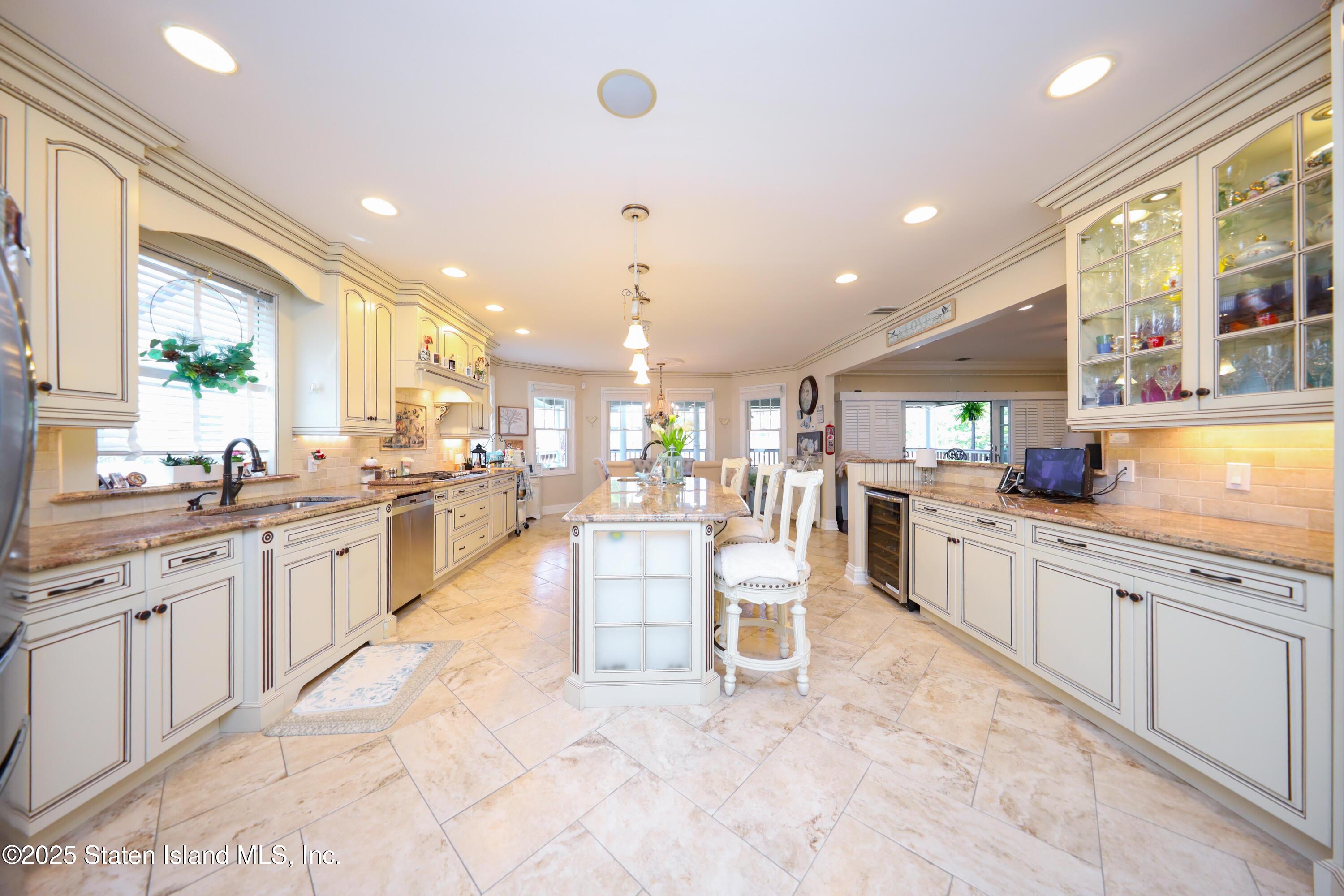 63 Finlay Avenue, Staten Island, New York image 13