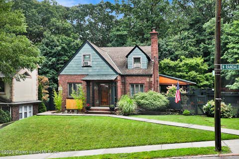 Homes For Sale - 43 N Randall Avenue<br/> Staten Island, NY 10301