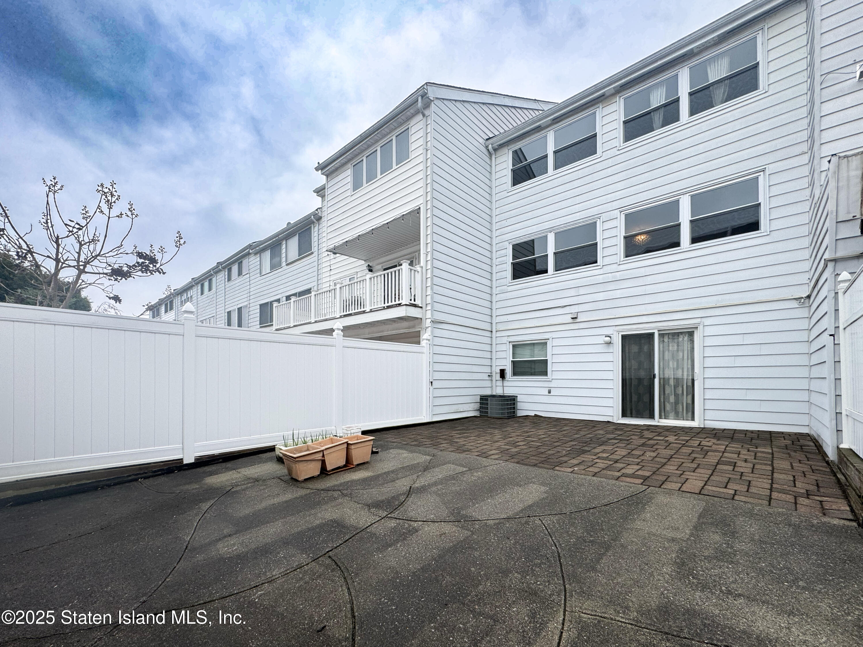 75 Dover Green, Staten Island, New York image 39