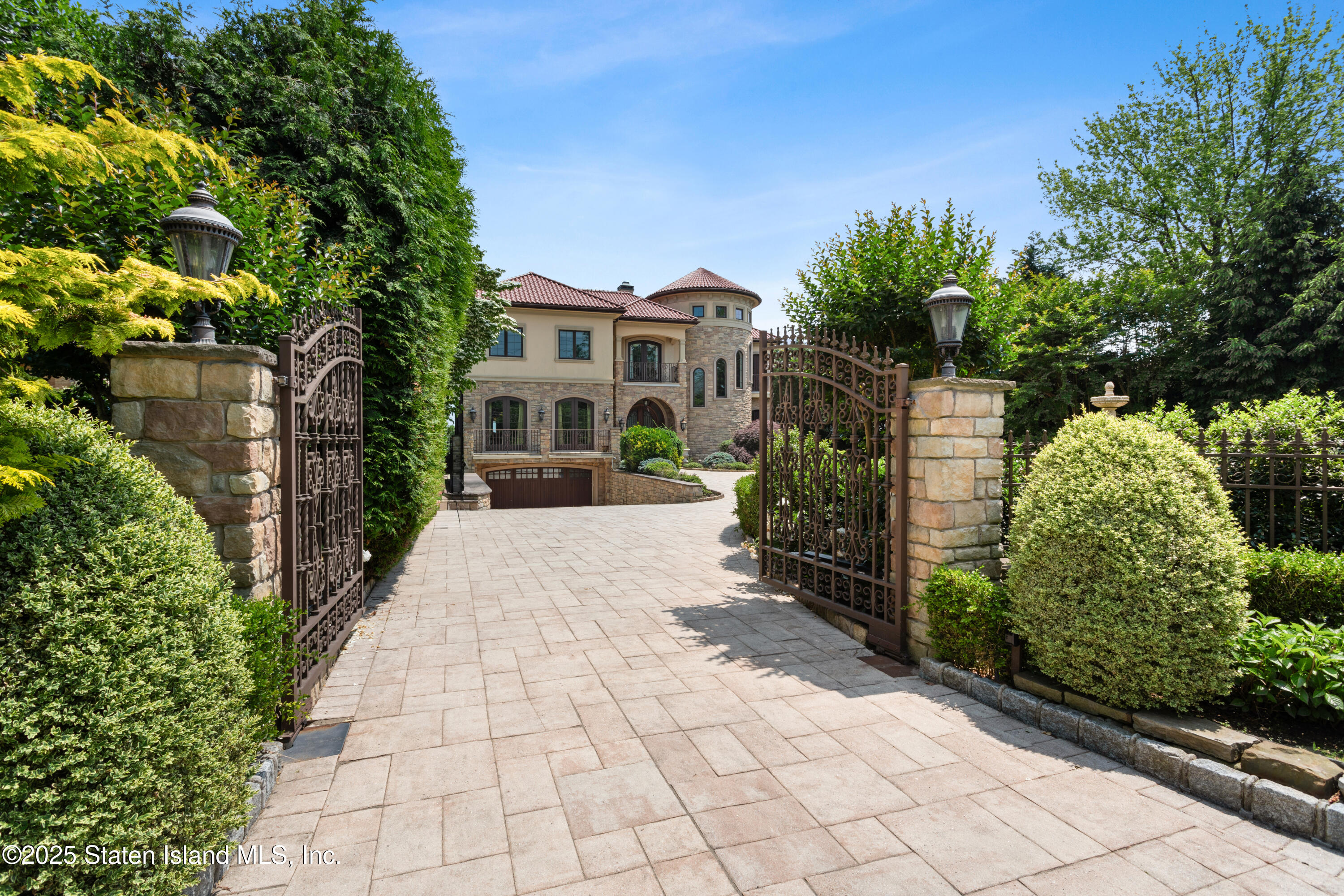 40 Wakefield Road, Staten Island, New York image 5