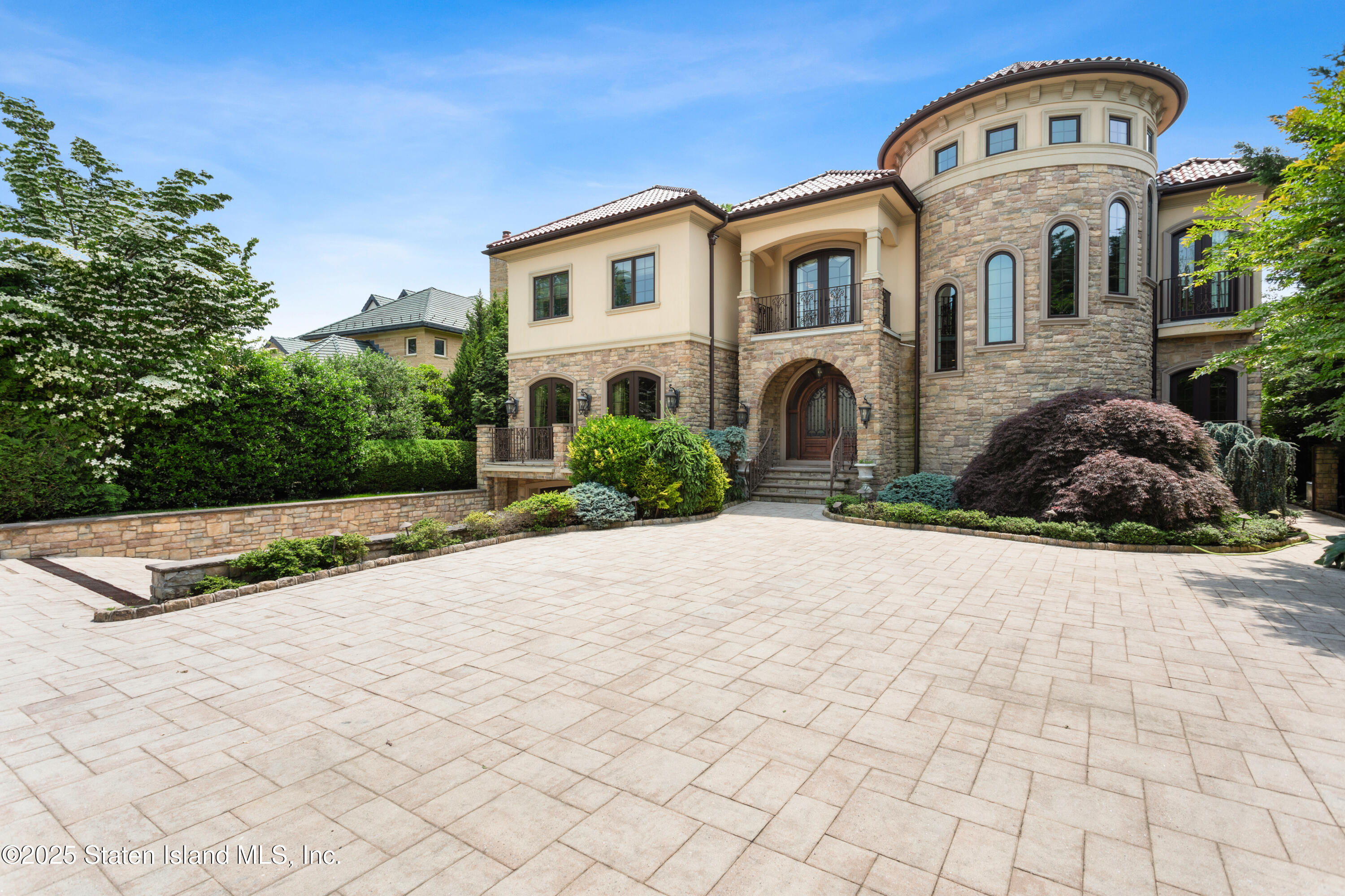 40 Wakefield Road, Staten Island, New York image 2