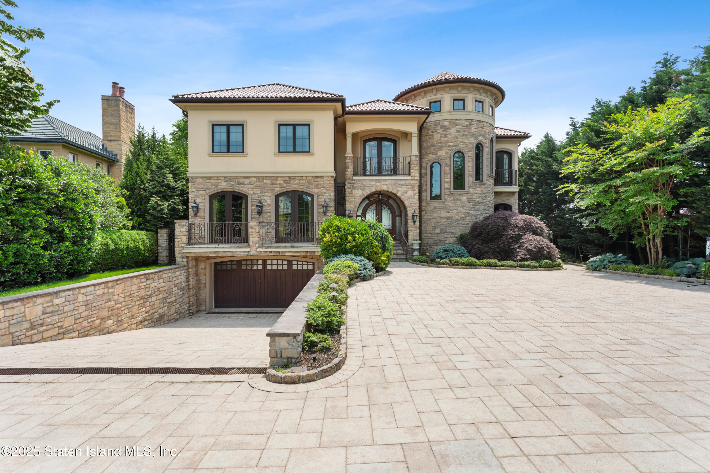 40 Wakefield Road, Staten Island, New York image 1