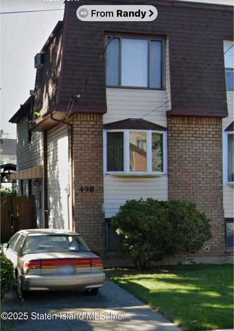 Photo of 498 Davis Avenue, Staten Island, NY 10310 (MLS # 2505711)