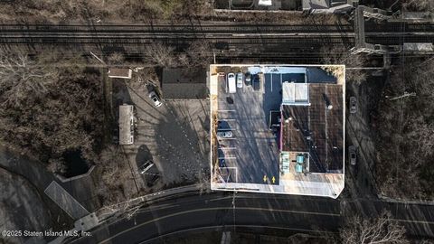 Photo of 6833 Amboy Road, Staten Island, NY 10309 (MLS # 2507073)