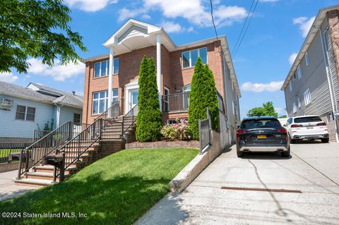 Photo of 740 Annadale Road #B, Staten Island, NY 10312 (MLS # 2404252)