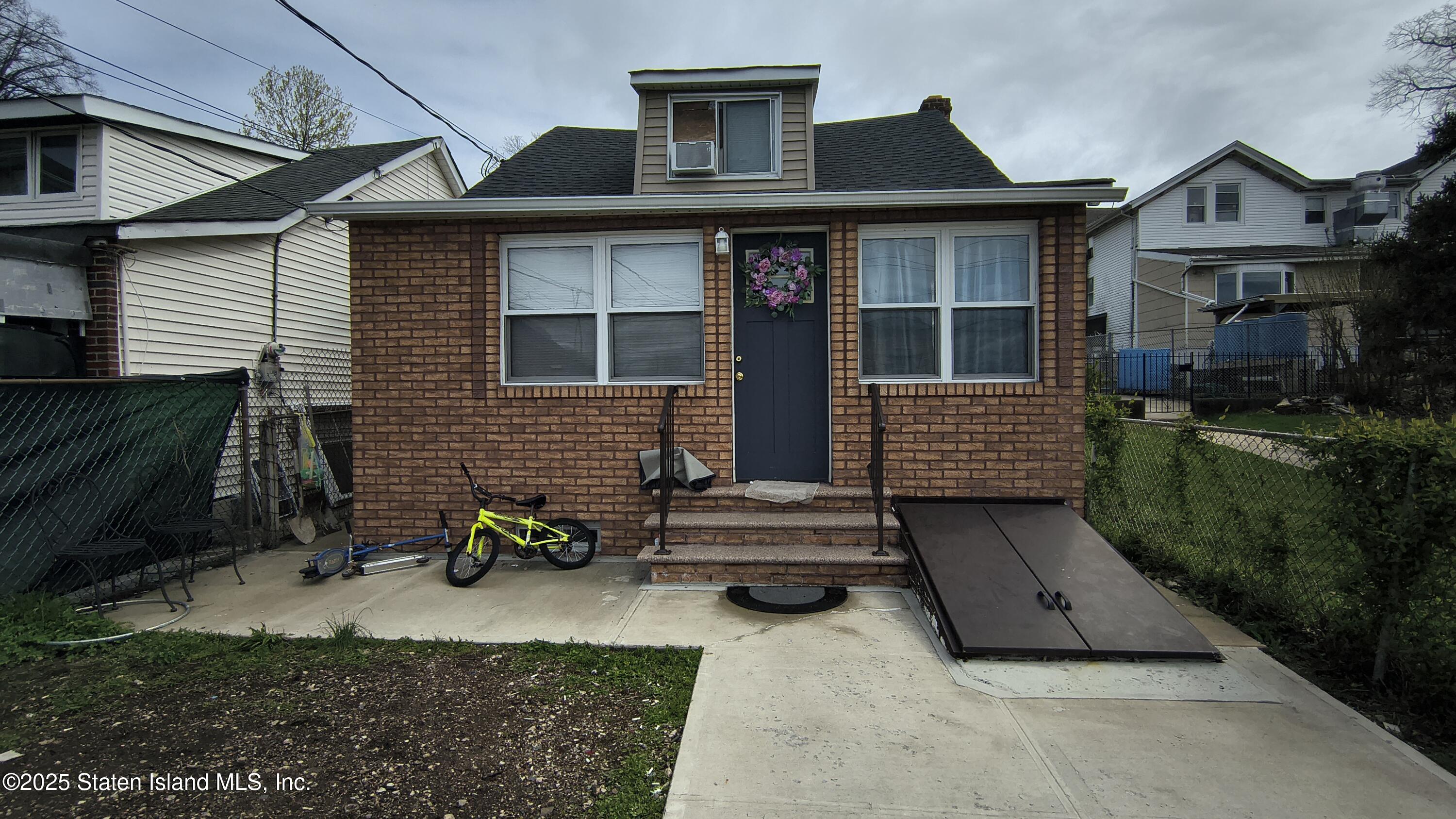 41 Ocean Avenue, Staten Island, New York image 1