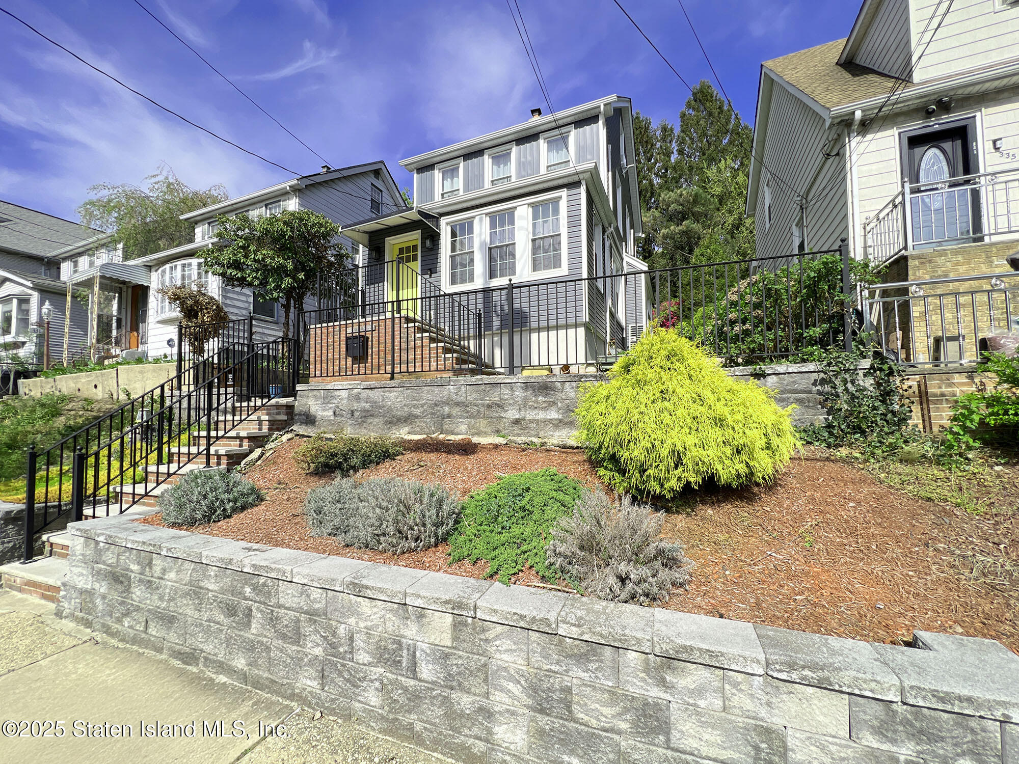 333 Lafayette Avenue, Staten Island, New York image 2
