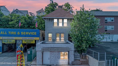 Photo of 2419 Richmond Road, Staten Island, NY 10306 (MLS # 2506374)