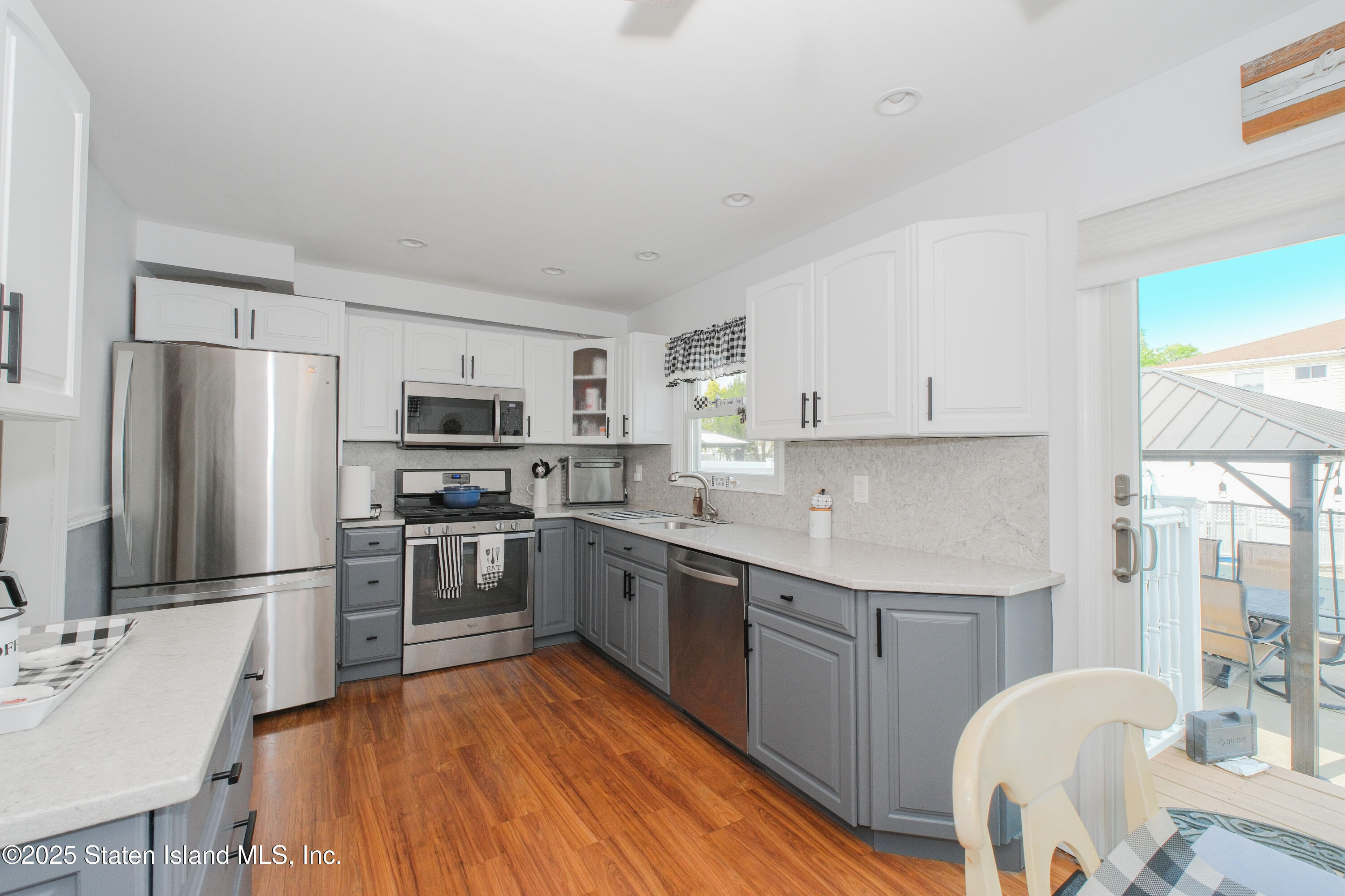 39 Adlai Circle, Staten Island, New York image 11