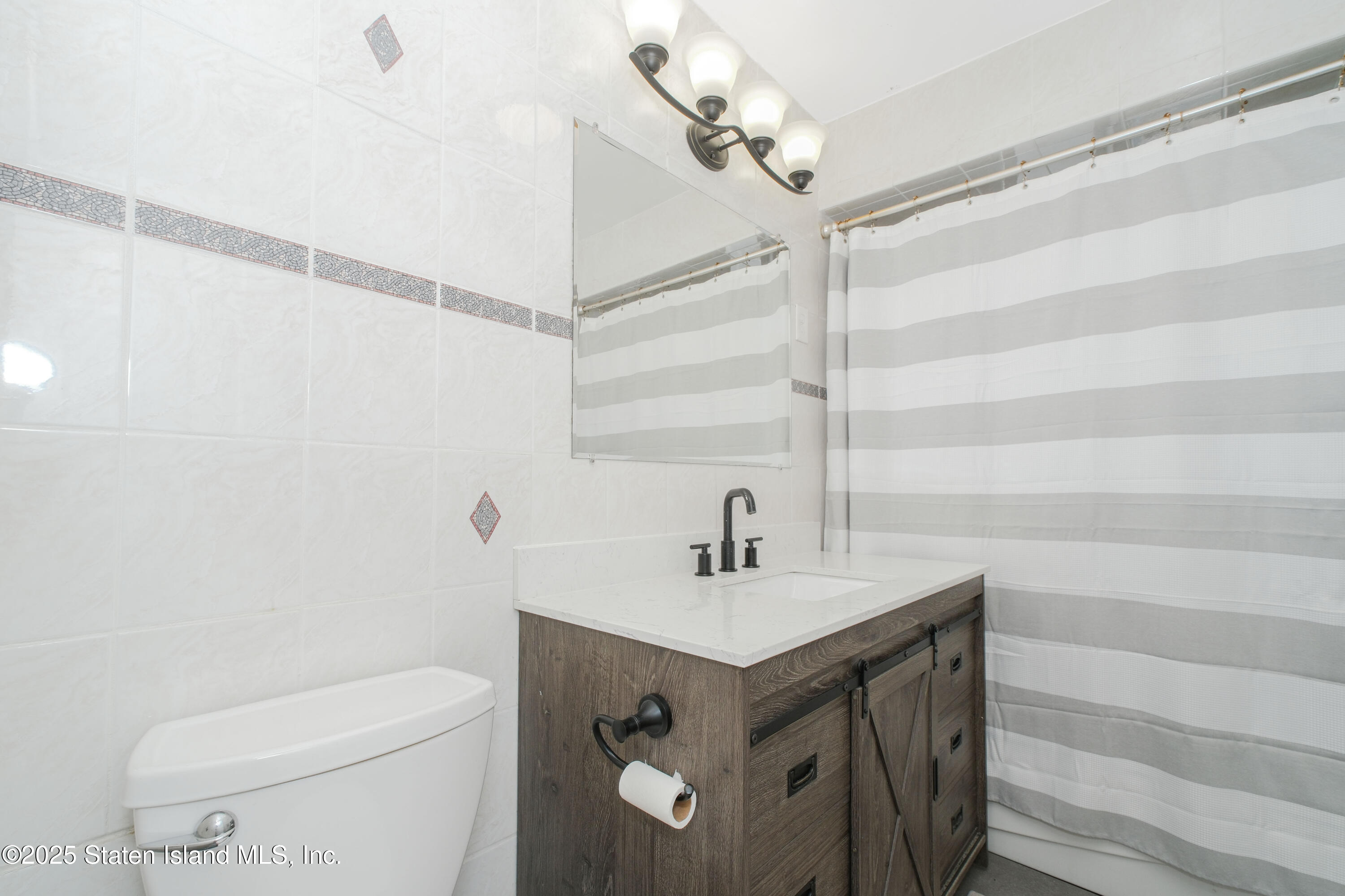 39 Adlai Circle, Staten Island, New York image 18