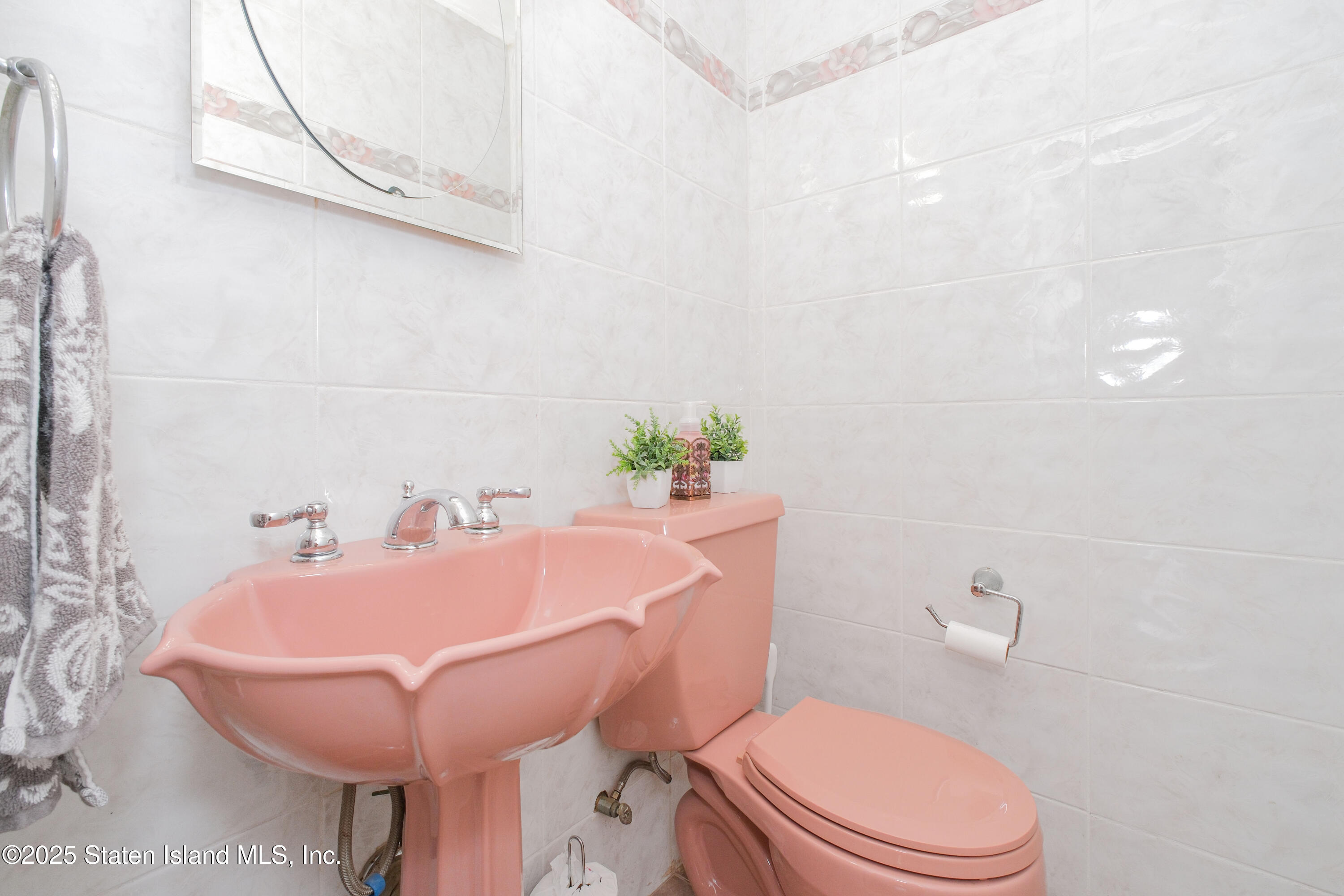 39 Adlai Circle, Staten Island, New York image 10
