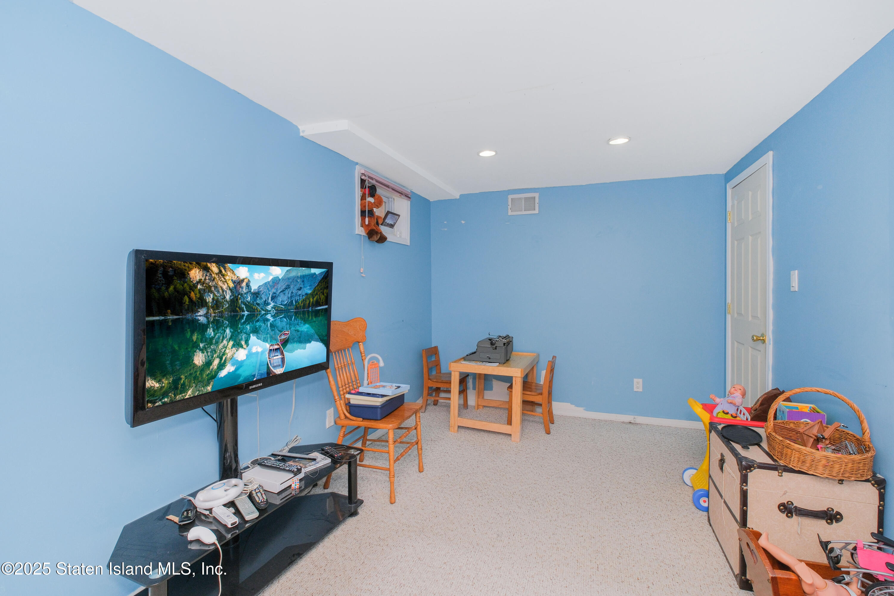 39 Adlai Circle, Staten Island, New York image 25