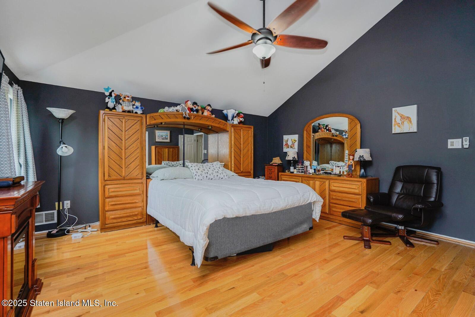 23 Helene Court, Staten Island, New York image 17