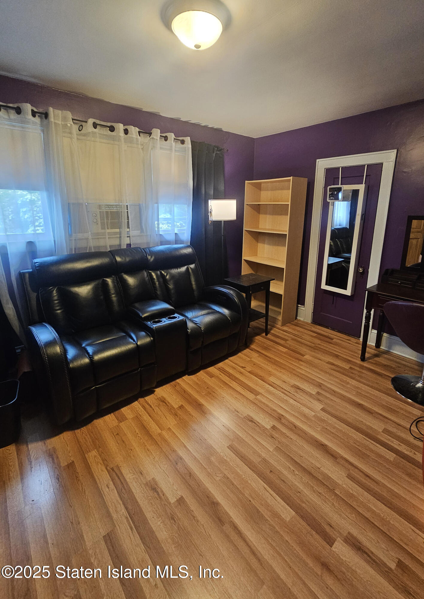 9 Center Street, Hicksville, New York image 27