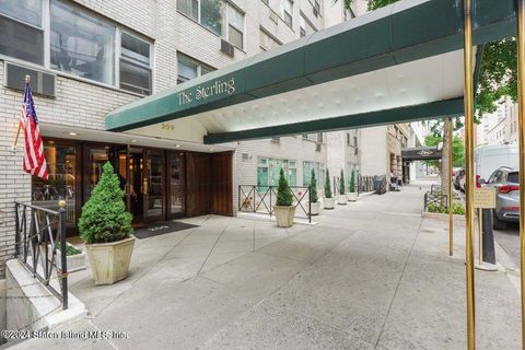 Photo of 209 East 56th Street #6h, New York, NY 10022 (MLS # 2405802)