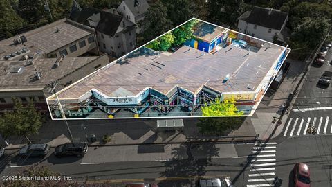 Photo of 157282 Richmond Road, Staten Island, NY 10304 (MLS # 2501948)