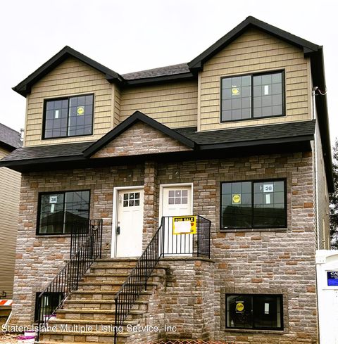 Photo of 36 Wheeler Avenue, Staten Island, NY 10314 (MLS # 1157705)