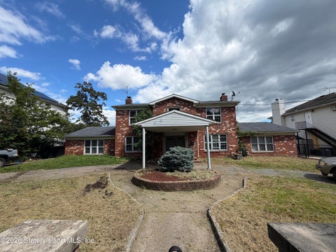 Multifamily For Sale - 93 Weiner Street<br/> Staten Island, NY 10309