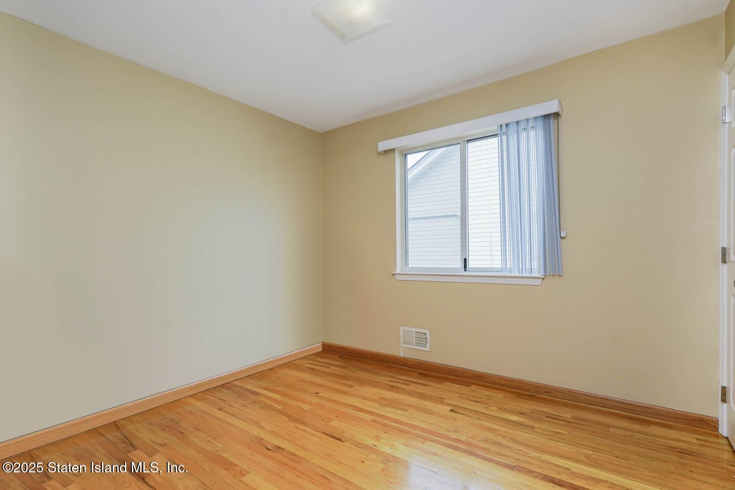 1010 Sheldon Avenue, Staten Island, New York image 17