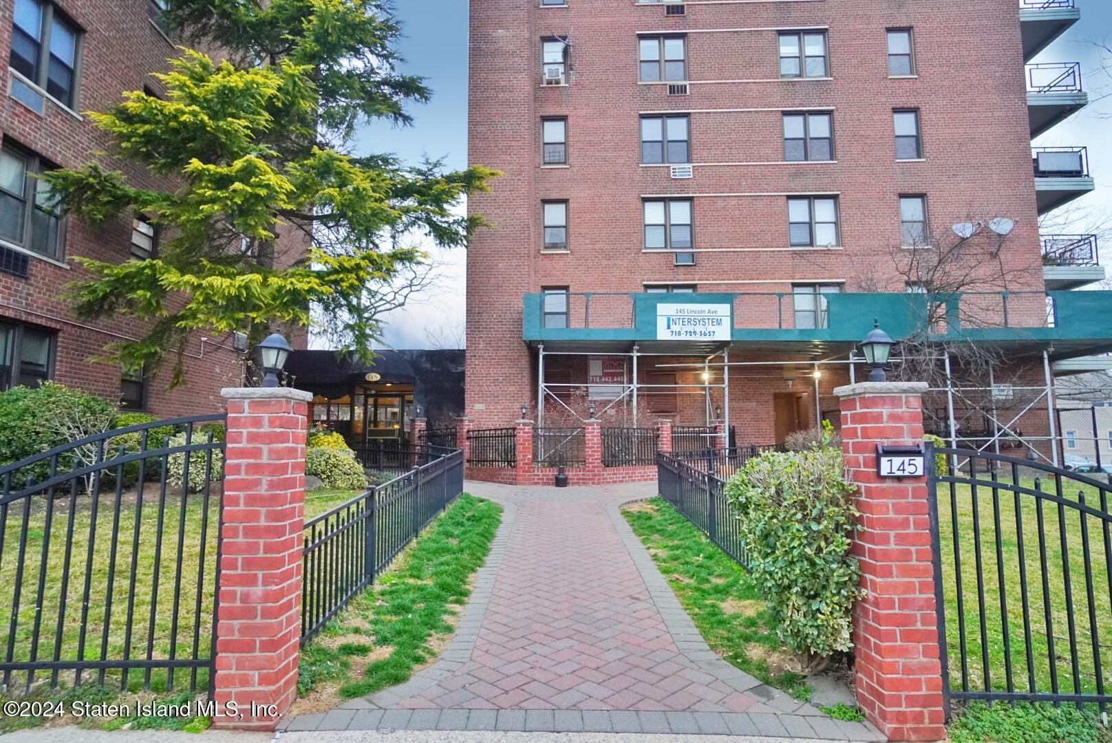 145 Lincoln Avenue #1P, Staten Island, New York image 3