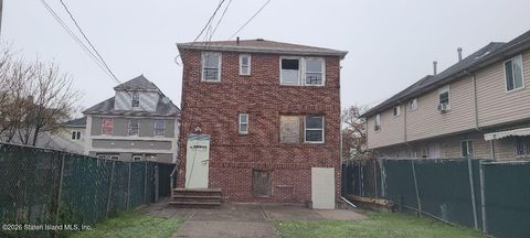 Multifamily For Sale - 153 S South Avenue<br/> Staten Island, NY 10303